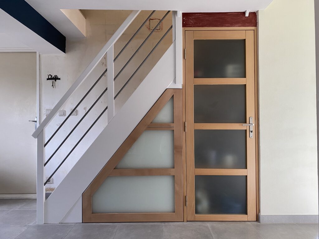 Menuiserie Corbion Depannage Volet Roulant Porte Entree Angers Escalier 1